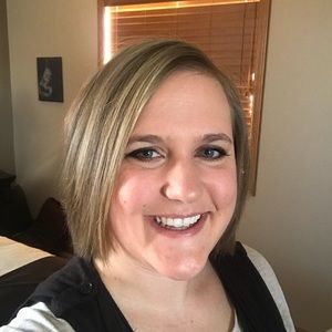 Meet your Posher, Jenna